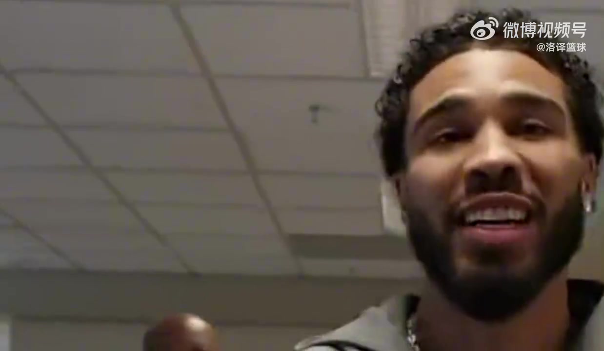 這就是耐殺王嗎塔圖姆跟腱撕裂僅四個月便重返球場訓(xùn)練