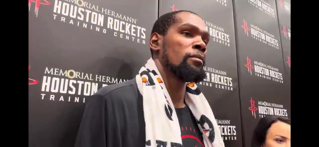 回雷霆主場(chǎng)有沒有想見的人杜蘭特果斷搖頭沒有